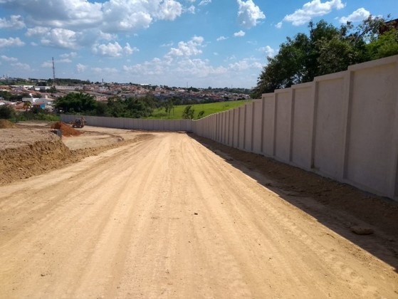 Comprar Muro Pré-fabricado de Concreto Armado Bom Sucesso de Itararé - Muro Pré Fabricado Concreto