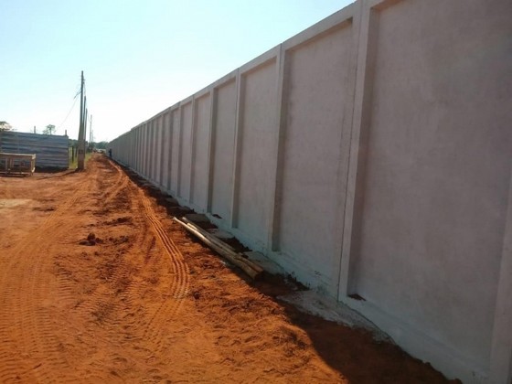 Muro Pré-fabricado de Concreto Armado Valor Santo Expedito - Muro Pré Fabricado para Muro Empresarial