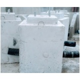 base de concreto para poste de iluminação preço Botucatu