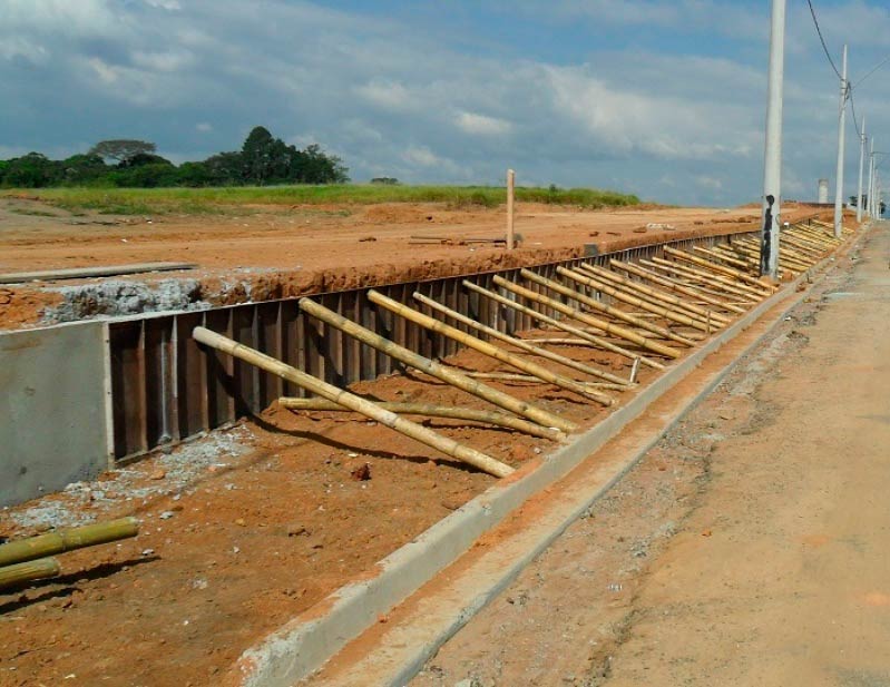 Instalação de Muro Pré Moldado de Concreto Marília - Muro Pré Moldado Lajeado