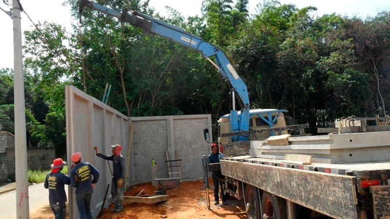Muro Pré Moldado Lajeado Preço M2 Iracemápolis - Muro Pré Moldado de Cimento