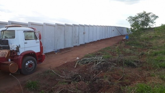 Muros Concreto Pintado Hortolândia - Muro de Concreto Pré Moldado