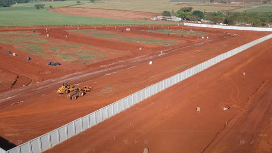 Placas de Muro Pré Fabricado Embu-Guaçu - Muro Pré Fabricado para Muro Empresarial