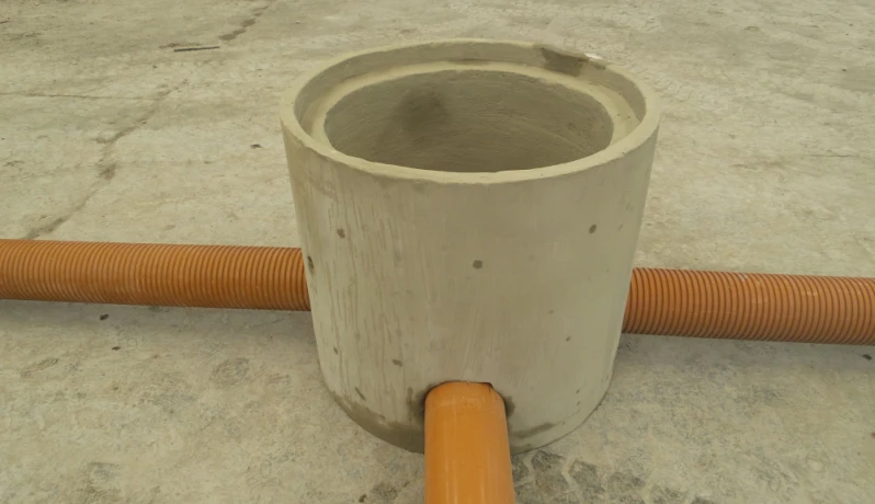Anel de concreto para poço de visita