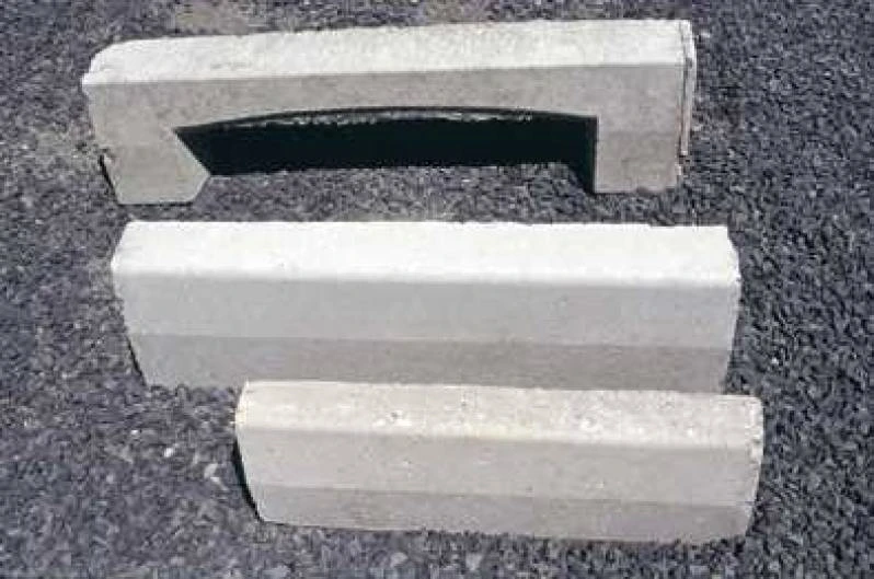 Caixa de passagem em concreto pré-moldado