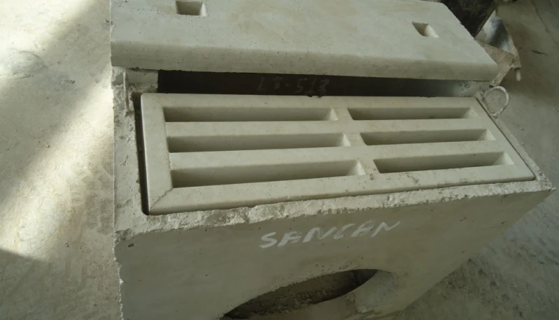 Grelha de concreto para boca de lobo