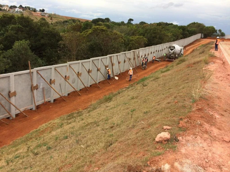 Muro pré moldado de concreto